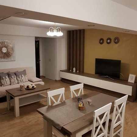 Apartament 2 Camere Ultracentral Râmnicu Vâlcea Exteriér fotografie