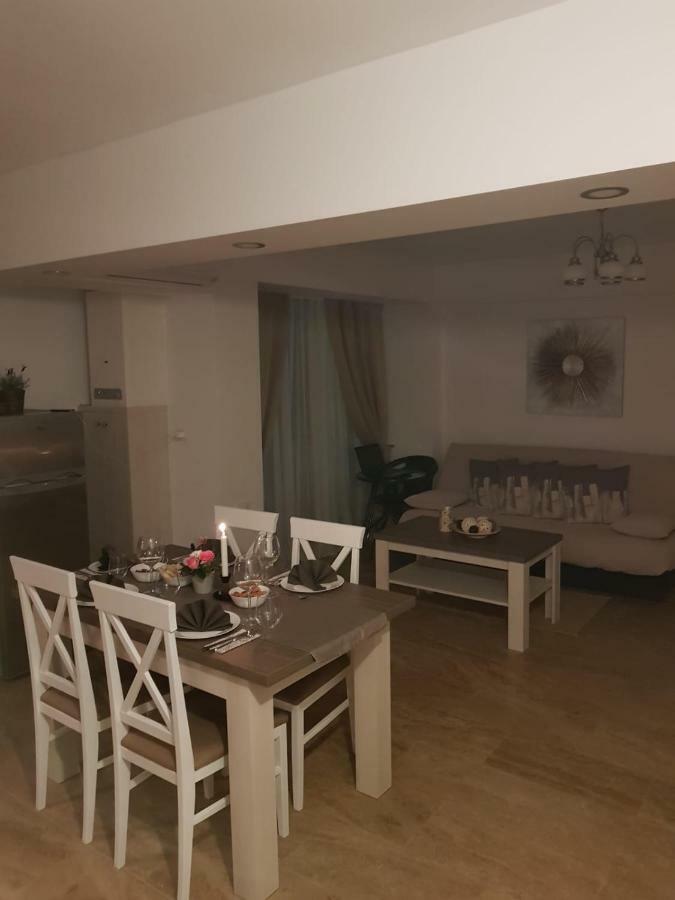 Apartament 2 Camere Ultracentral Râmnicu Vâlcea Exteriér fotografie
