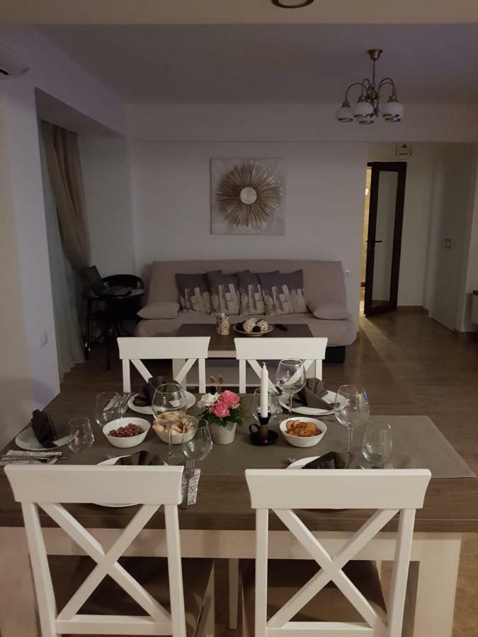 Apartament 2 Camere Ultracentral Râmnicu Vâlcea Exteriér fotografie