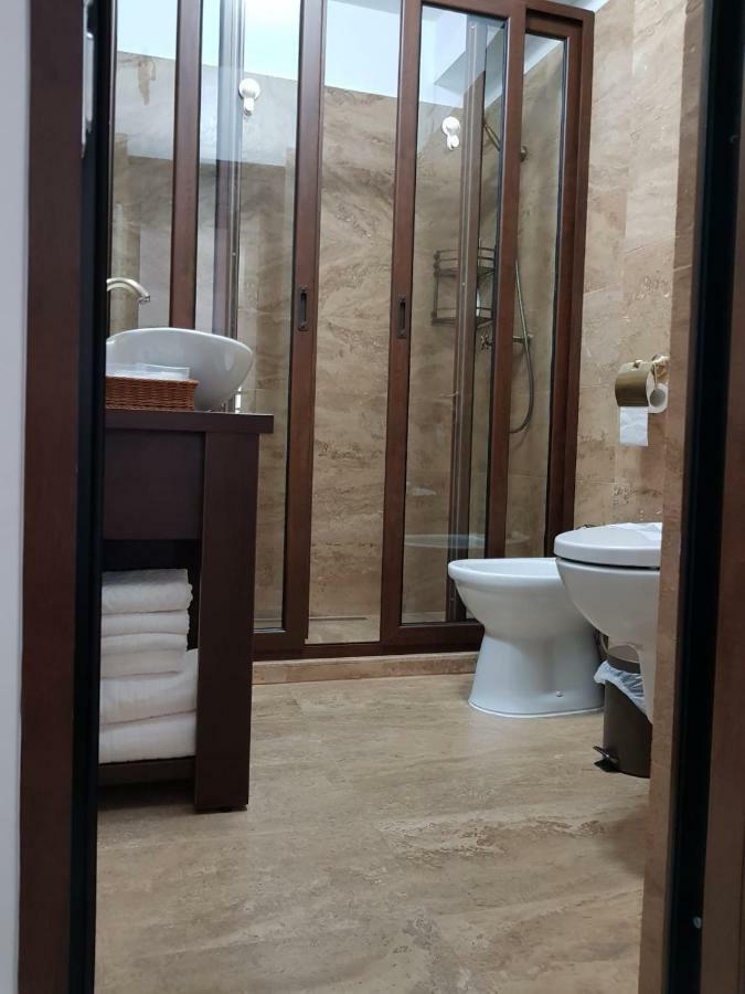 Apartament 2 Camere Ultracentral Râmnicu Vâlcea Exteriér fotografie